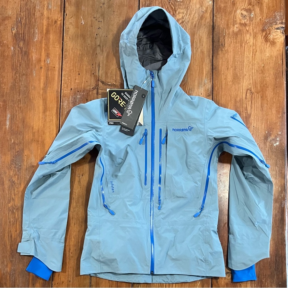 Norrona Lofoten Gore-Tex Pro Jacket - Women’s Small
